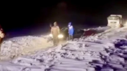 Людей всю ночь эвакуировали с заснеженных акмолинских дорог