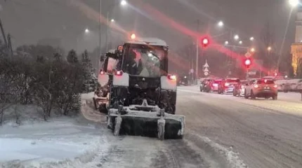 Непогода в Астане: на полигоны вывезено 3200 грузовиков снега и льда