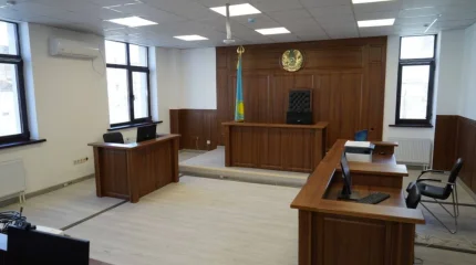 Түркістанда 15 жастағы қызды зорлаған зейнеткер сотталды