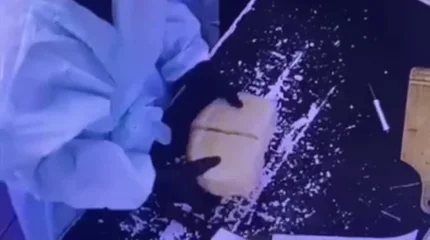 Житель Усть-Каменогорска спрятал телефон в булке для друга в СИЗО