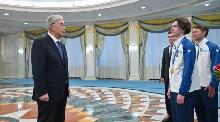 Мемлекет басшысы XXV Қысқы Олимпиада ойындарының чемпионы Михаил Шайдоровты марапаттады