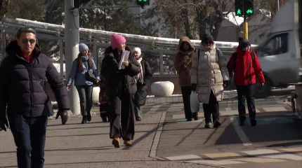 Алматыда 13 жастағы қызды әкесінің танысы зорлаған