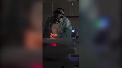 Шымкентте шала туған шақалақтың көзіне операция жасалды