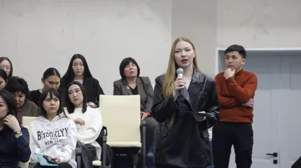 Өскеменде жастармен жаңа Конституция туралы диалог өтті