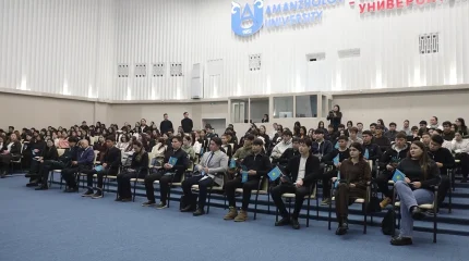 В Усть-Каменогорске состоялся диалог с молодёжью на тему новой Конституции