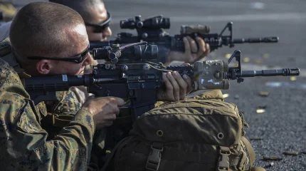 Морская пехота США затягивает ремни: введены новые нормы по талии