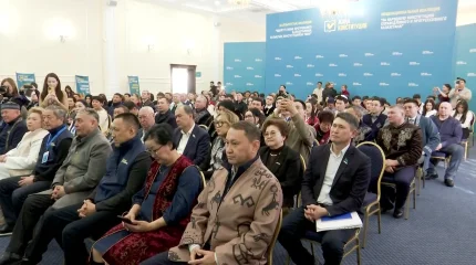 Члены Общенациональной коалиции «За Народную Конституцию Справедливого и Прогрессивного Казахстана!» разъяснили павлодарцам нормы проекта основного закона