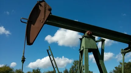 Нефть на взлёте: котировки Brent выросли на 16% за неделю из-за конфликта на Ближнем Востоке