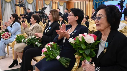 "Шабыттың қайнар бұлағы, шығармашылық музасы, әдемілік эталоны", - Президент