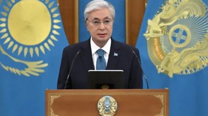 Президент поздравил казахстанок и подчеркнул их вклад в будущее страны