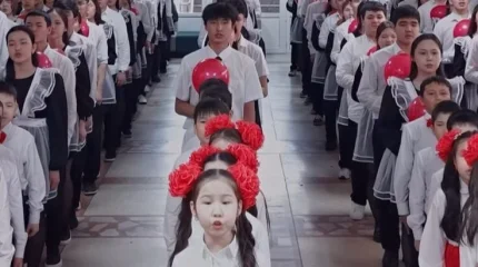 1500 оқушы «Ана» әнін бір мезетте орындады