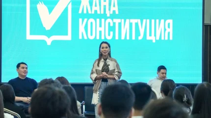 Динара Сатжан встретилась с активной молодежью Астаны