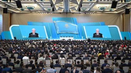 Әр тарауы мен бабына баса мән беріп, әрбір сөздің мағынасына терең үңілдім – Президент жаңа Ата Заң жобасын дайындауға атсалысқанын айтты