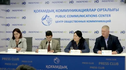 Независимые наблюдатели провели в Алматы второй брифинг штаба по подготовке к предстоящему референдуму