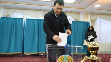 Казахстанцы принимают решение о выборе будущего страны – Ерлан Карин