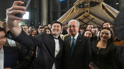 Президент жастармен кездесті