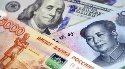 Евро подешевел сразу на 38 тенге, а доллар на 4,5 тенге