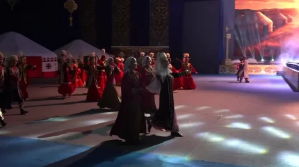 Оралдықтар ұлттық киімді ұлықтады