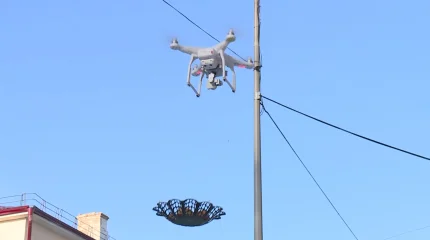 В Центральном парке Караганды дроны угощали горожан баурсаками