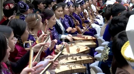 30 тысяч музыкантов Павлодарской области одновременно исполнили казахские кюи