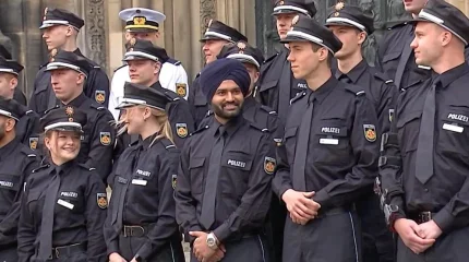 Суд в Бремене разрешил курсанту полиции носить тюрбан на службе