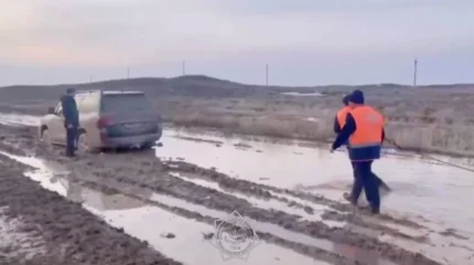 Қарағанды облысында балшыққа батып қалған 18 адам құтқарылды