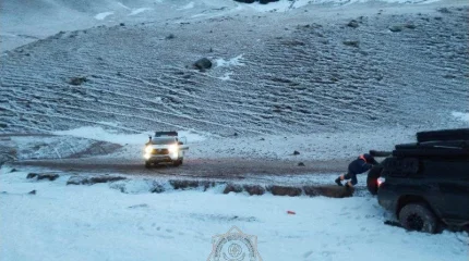 Таудағы түнгі іздеу операциясы сәтті аяқталды: жоғалған отбасы табылды