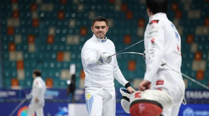 Руслан Олимпиада чемпионын жеңіп, Астанадағы әлем кубогының жартылай финалына шықты