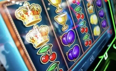 Туркестанец осужден за казино на дому