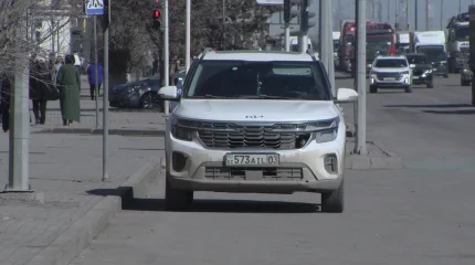 Көлік салығын төлемегендердің банк шотына шектеу қойылады