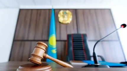Полиция қызметкеріне шабуыл жасағаны үшін үкім қатаңдатылды