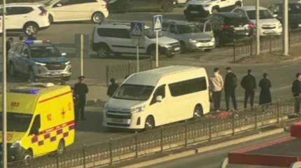 В Атырау 7-летняя девочка погибла под колёсами Toyota на пешеходном переходе у школы BINOM