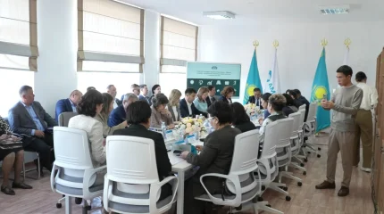 Атырау облысында «AMANAT» партиясының сайлауалды бағдарламасының орындалуы талқыланды