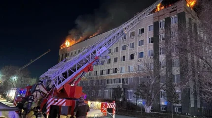 Флаг спасён из огня: героический поступок пожарных во время ЧП в акимате