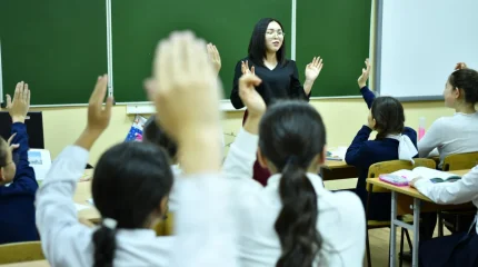 Мұғалімдердің пәндік білімін бағалау тесті тоқтатылды