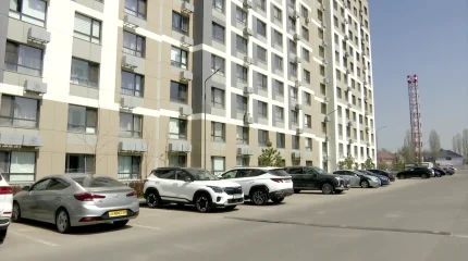 Алматыда тұрғындар сатып алған тұрақ орнына көше салынбақ