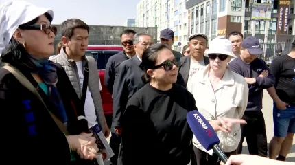 "Вы обманули нас!": в Алматы разгорелся строительный конфликт между жителями ЖК и застройщиком