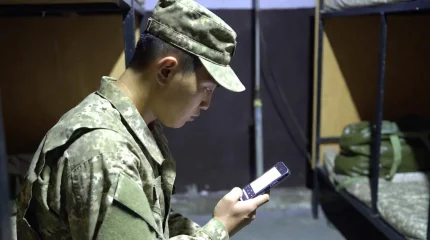 Смартфоны возвращаются в казармы - в армии Казахстана смягчили правила пользования телефонами