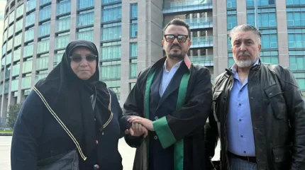 Суд по делу о смертельном отравлении семьи в отеле начался в Турции