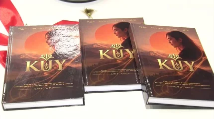 В честь Национального дня книги в Алматы презентовали новую отечественную книгу «KÜY» при поддержке партии «AMANAT»