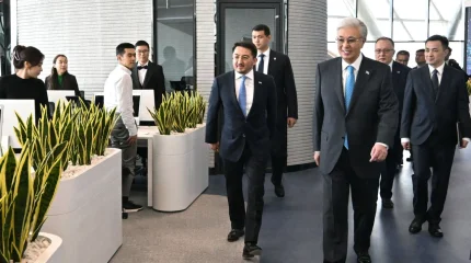 Президент Қасым-Жомарт Тоқаев Alem.ai халықаралық жасанды интеллект орталығын аралап көрді