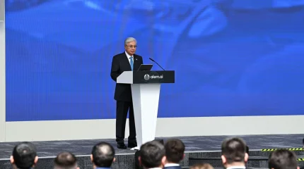 Касым-Жомарт Токаев наградил победителей конкурсов в сфере ИИ и обозначил курс на тотальную цифровизацию Казахстана