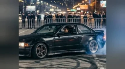 В Алматы задержан водитель за опасный дрифт на дороге - нарушитель получил административный арест (ВИДЕО)