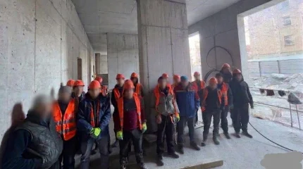 ШҚО-да көші-қон ережесін бұзған шетелдіктер елден шығарылды