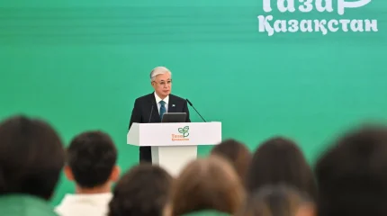 Токаев поручил ужесточить наказание за жесткое обращение с животными