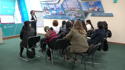 Ақжайық арулары саяси көшбасшылар мектебінде тәлім алды
