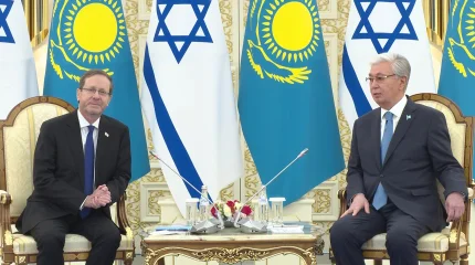 Президент Израиля прибыл с официальным визитом в Астану