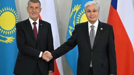 Мемлекет басшысы Қасым-Жомарт Тоқаев пен Чехия Премьер-министрі Андрей Бабиш шағын құрамда келіссөз жүргізді