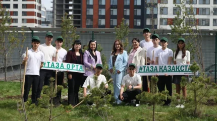 «Түлектердің ағаш егуі» эко-челленджі бір мезгілде ұйымдастырылды