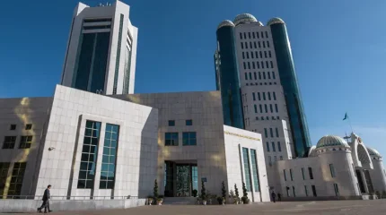 Мәжіліс төрағасы Парламент Палаталарының бірлескен отырысын шақыру туралы Өкімге қол қойды